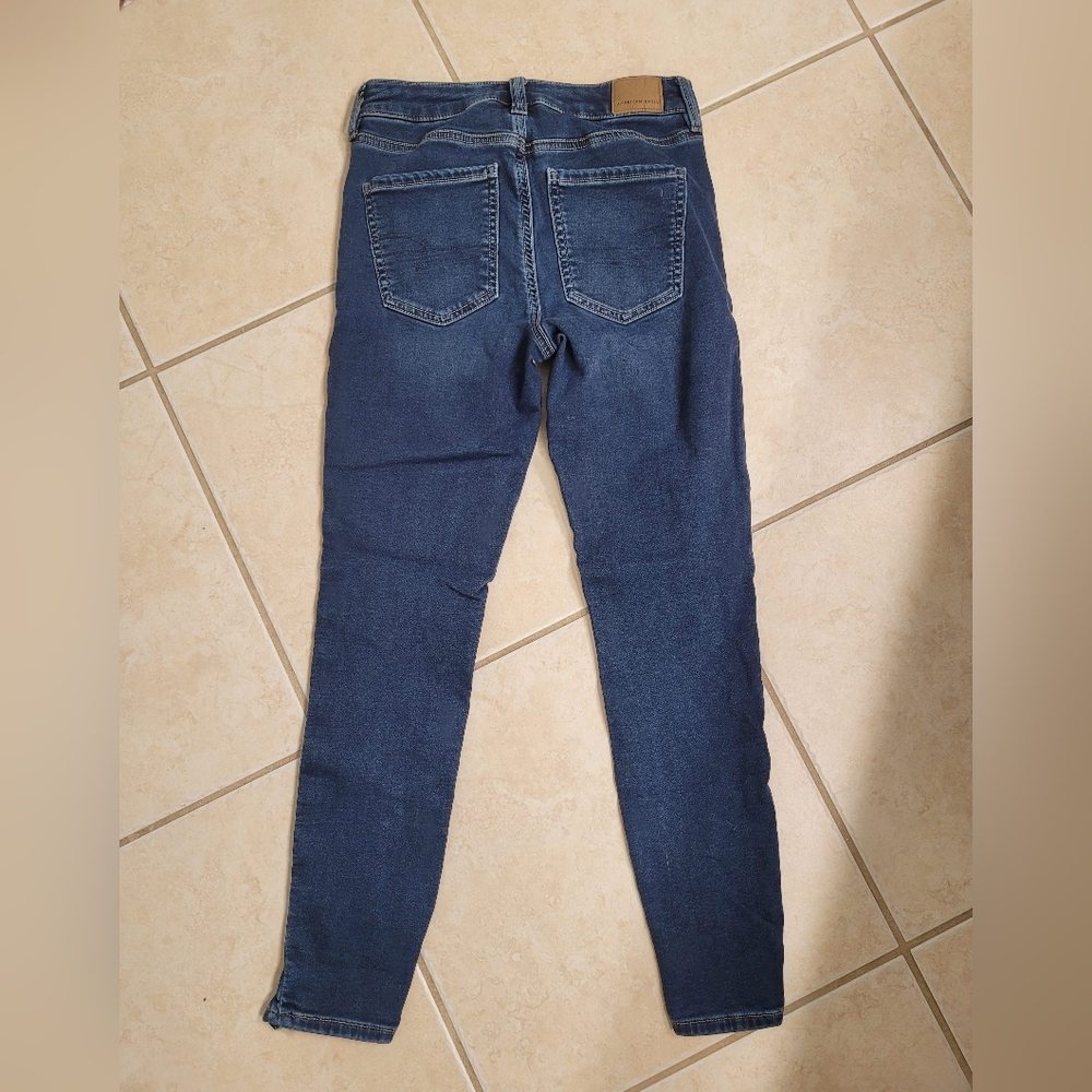AMERICAN EAGLE Next Level Stretch Jegging Jeans ** Size 6 ** EUC!!